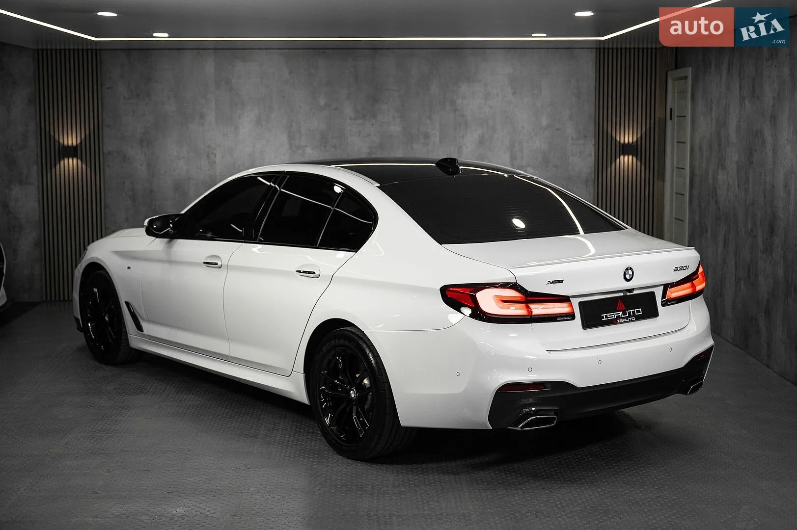 2017 BMW 5er - мініатюра 16