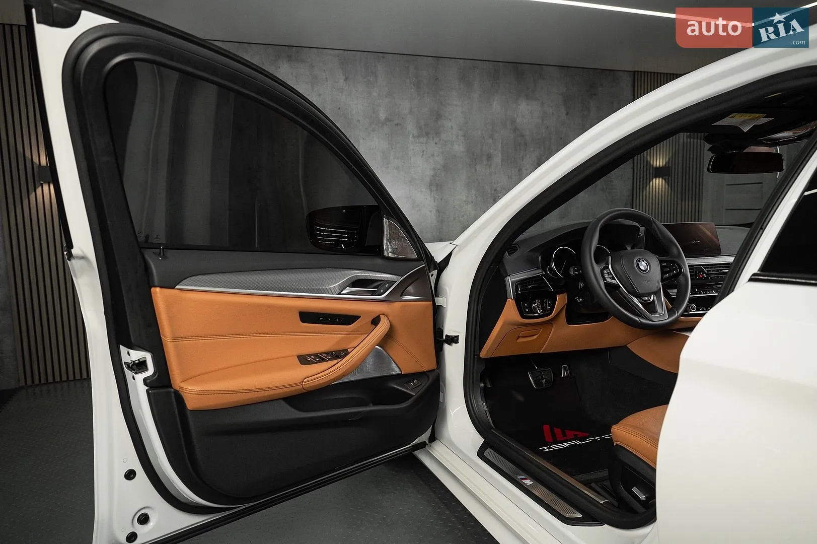 2017 BMW 5er - мініатюра 19