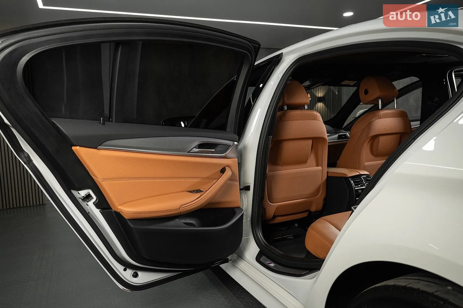 2017 BMW 5er - мініатюра 28