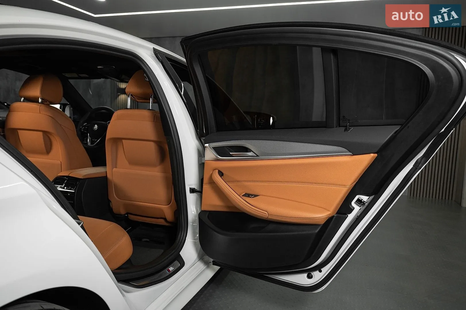 2017 BMW 5er - мініатюра 30