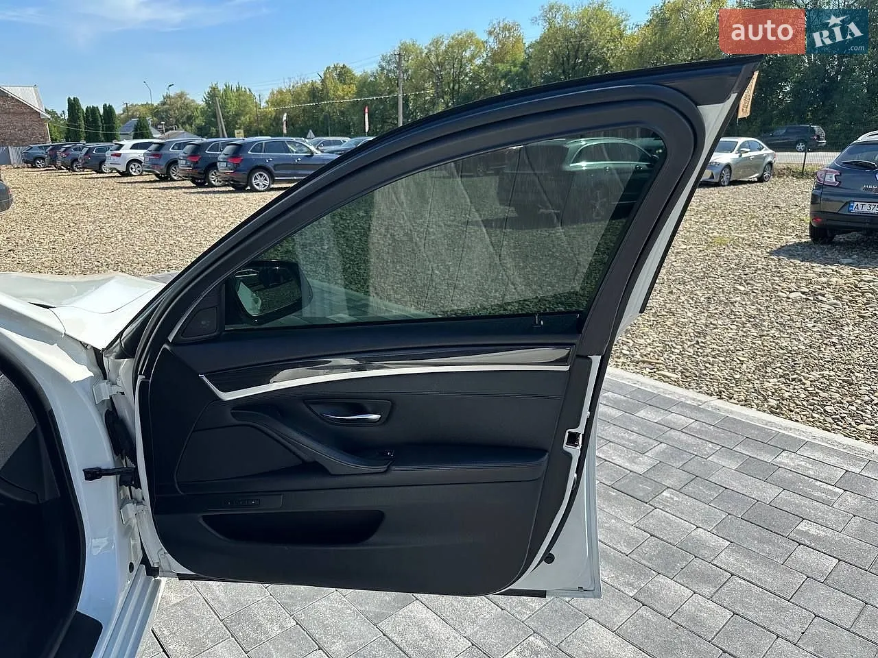 2012 BMW 5er - мініатюра 14
