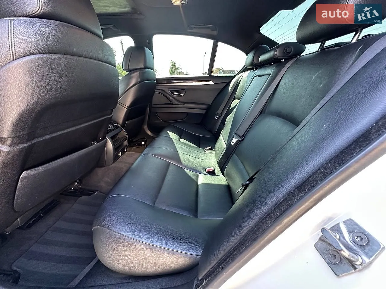 2012 BMW 5er - мініатюра 28