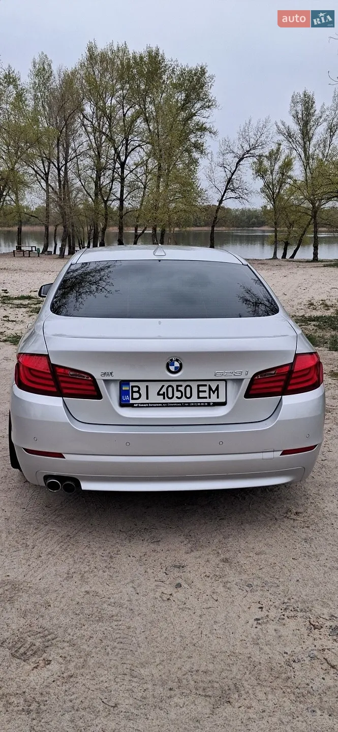 2011 BMW 5er - мініатюра 3