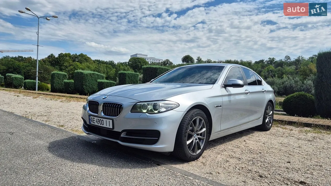 2012 BMW 5er - мініатюра 23
