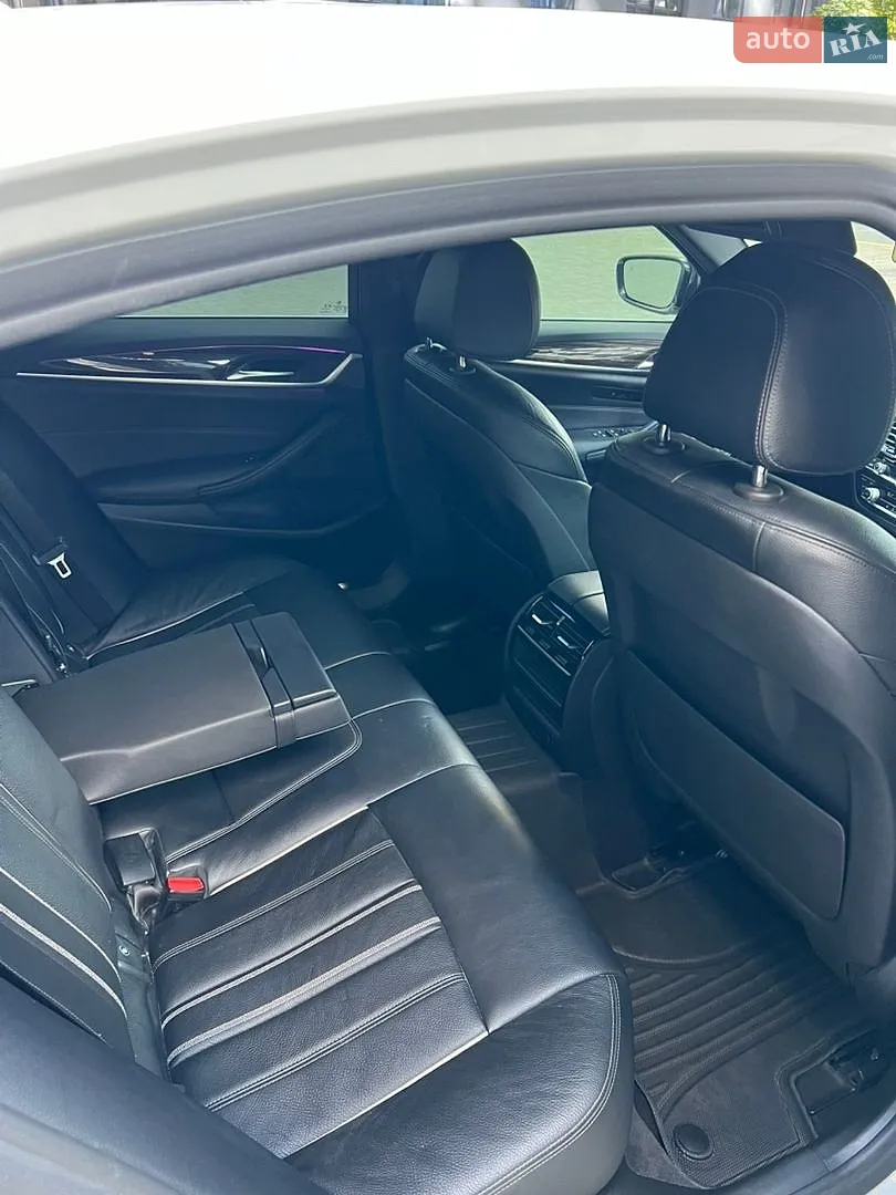 2017 BMW 5er - мініатюра 18