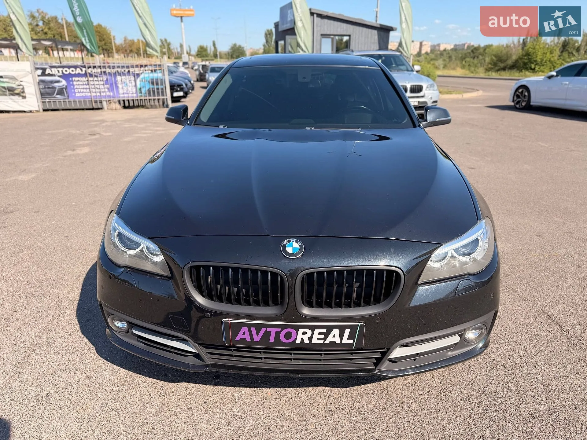 2015 BMW 5er - мініатюра 18