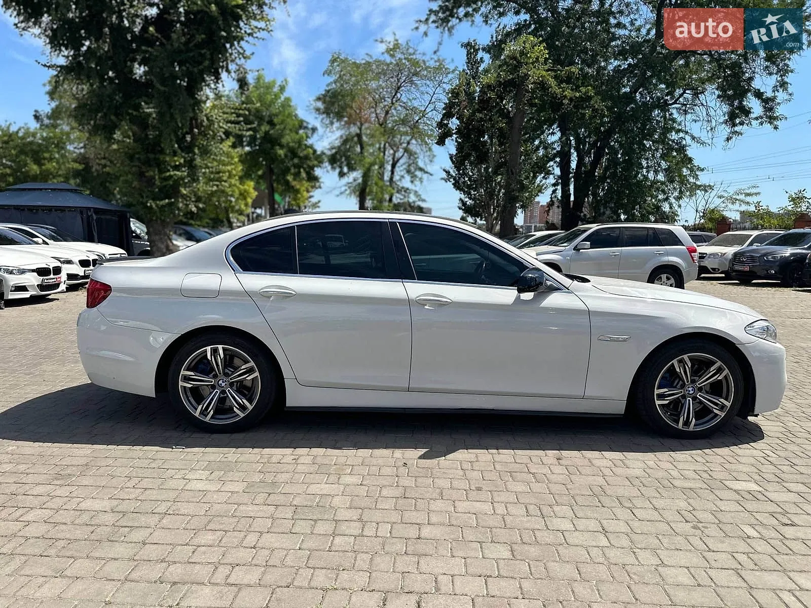 2013 BMW 5er - мініатюра 13