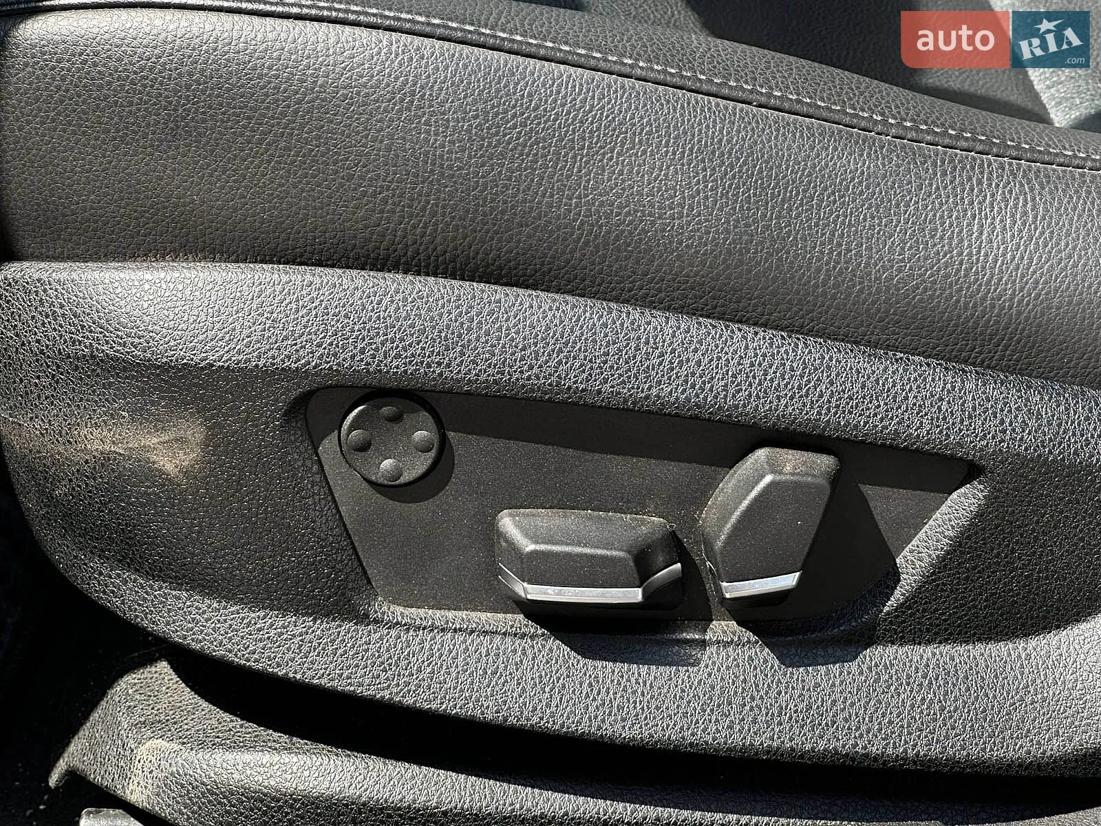 2013 BMW 5er - мініатюра 18