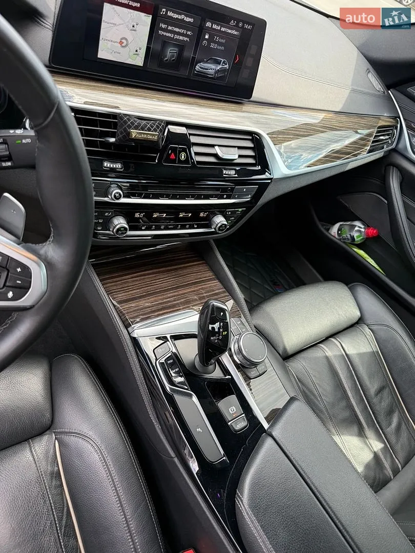 2017 BMW 5er - мініатюра 6