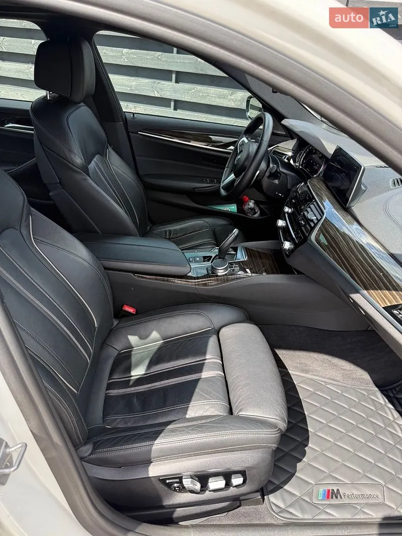 2017 BMW 5er - мініатюра 5