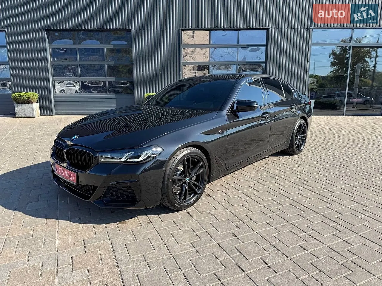 2022 BMW 5er - мініатюра 2