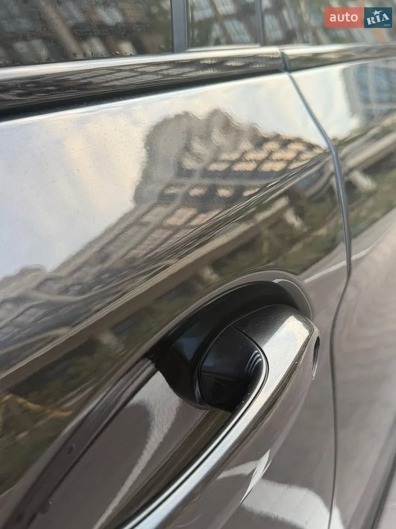 2020 BMW 5er - мініатюра 6