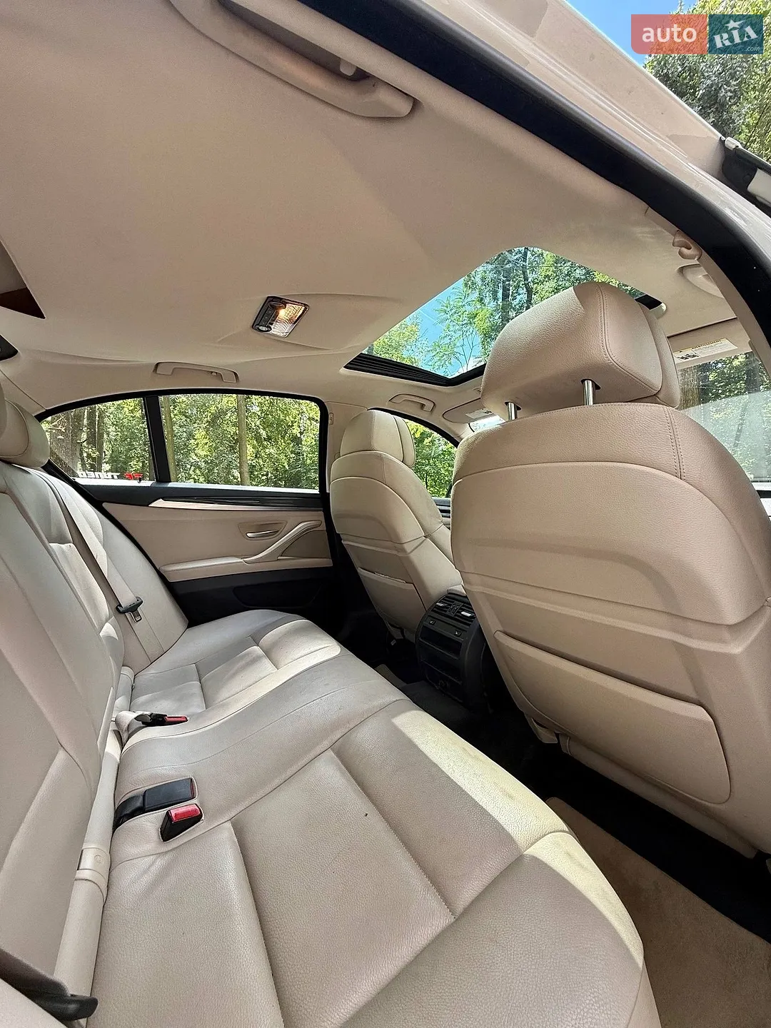 2011 BMW 5er - мініатюра 9