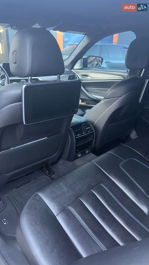 2018 BMW 5er - мініатюра 10