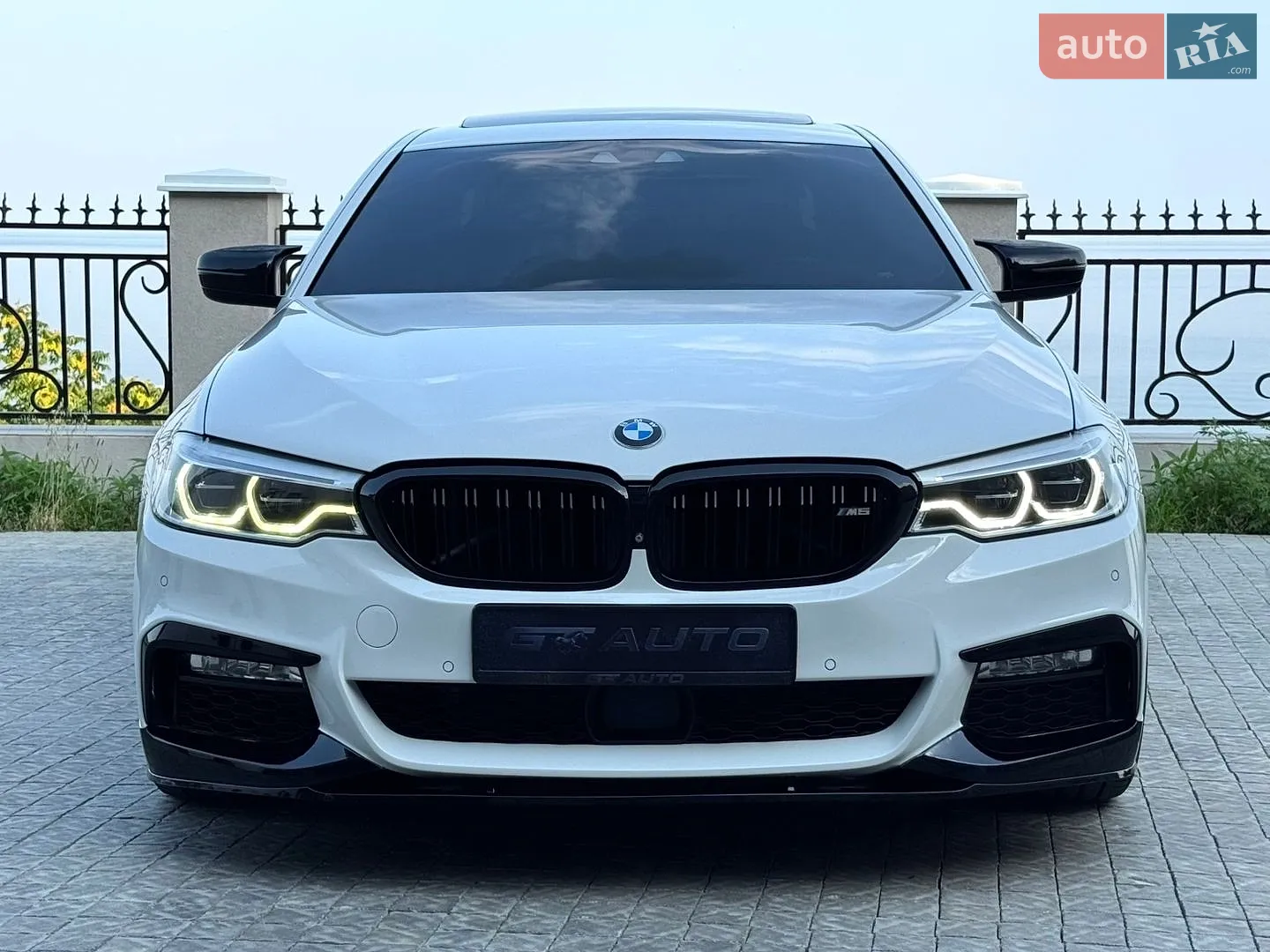 2016 BMW 5er - мініатюра 2