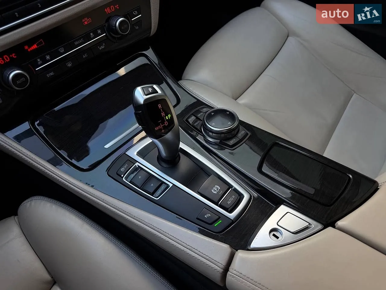 2014 BMW 5er - мініатюра 24