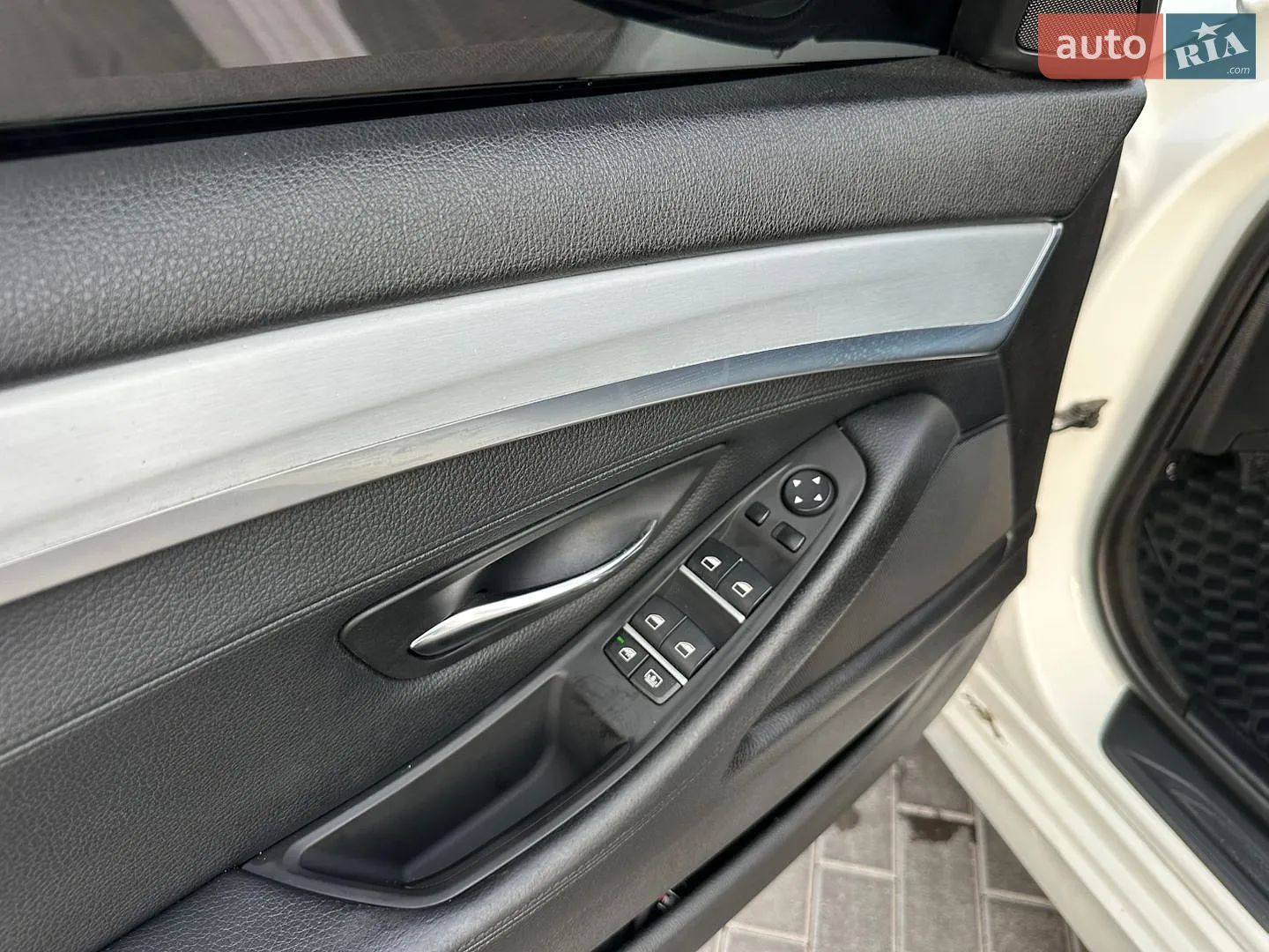 2014 BMW 5er - мініатюра 23