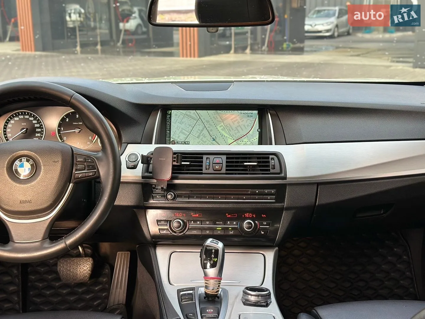 2014 BMW 5er - мініатюра 29