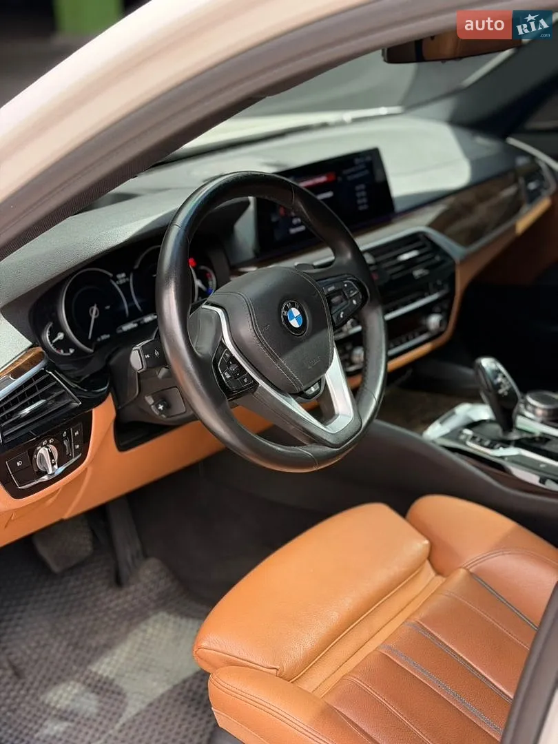 2017 BMW 5er - мініатюра 18