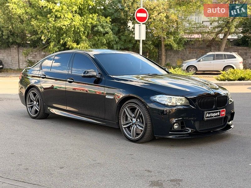 Седан BMW 5 Series 2015 в Киеве