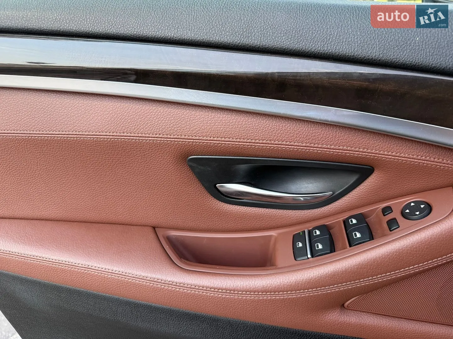 2012 BMW 5er - мініатюра 20