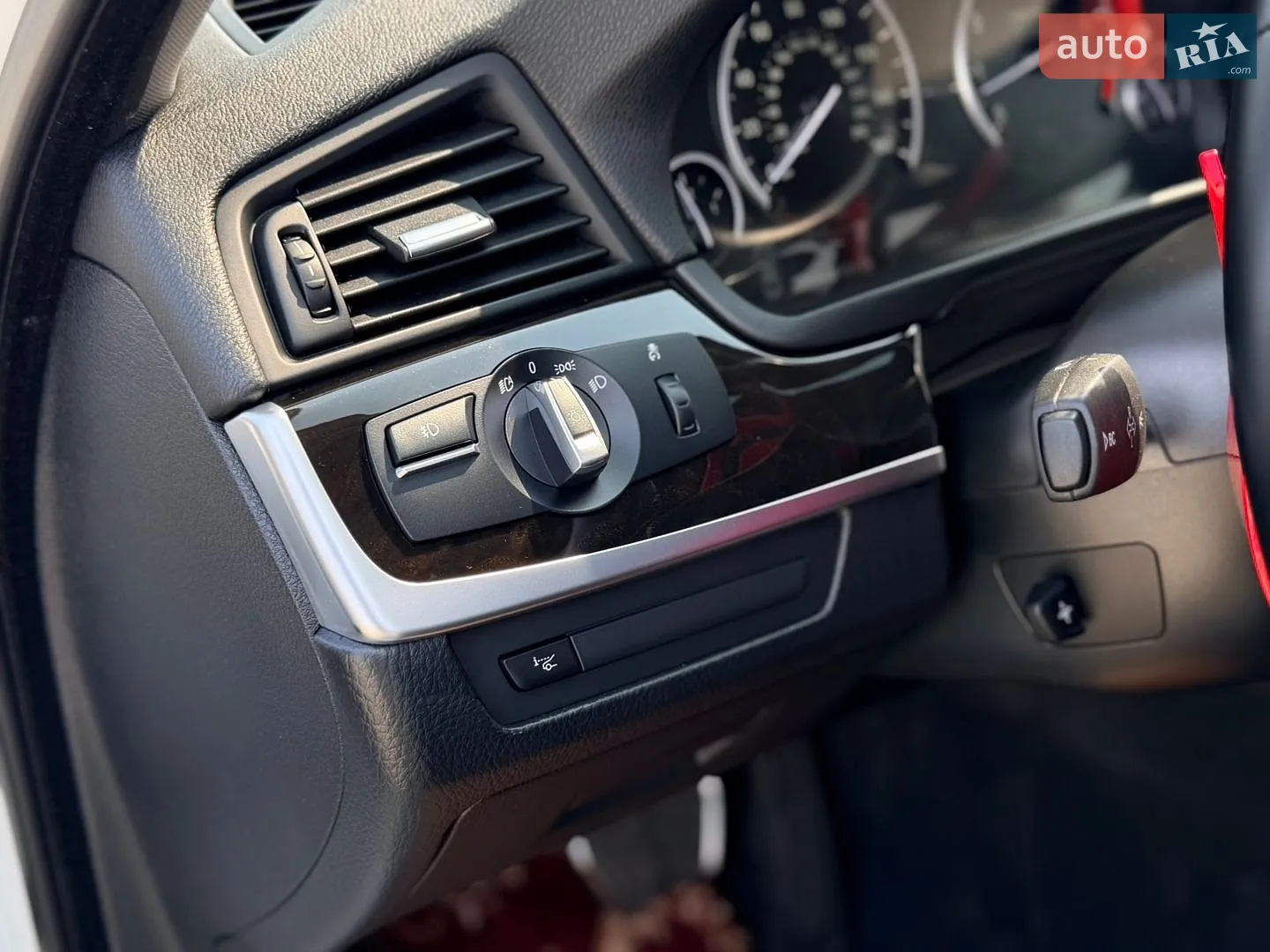 2015 BMW 5er - мініатюра 32