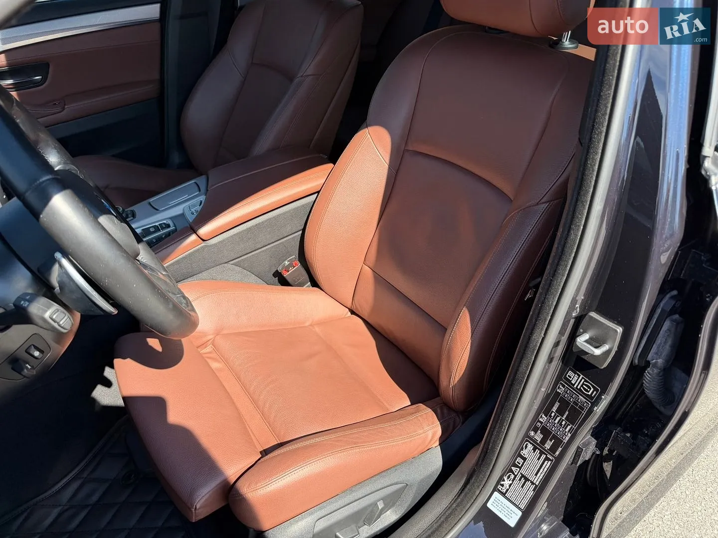 2013 BMW 5er - мініатюра 11