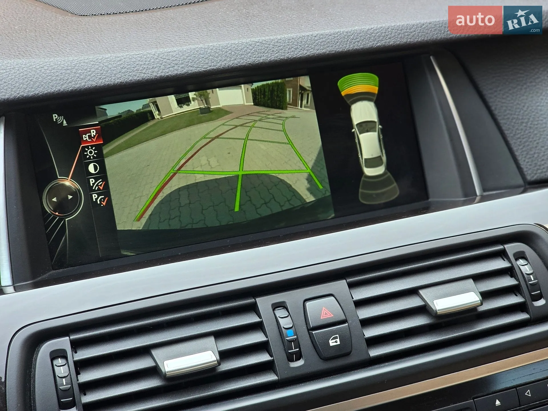 2013 BMW 5er - мініатюра 22