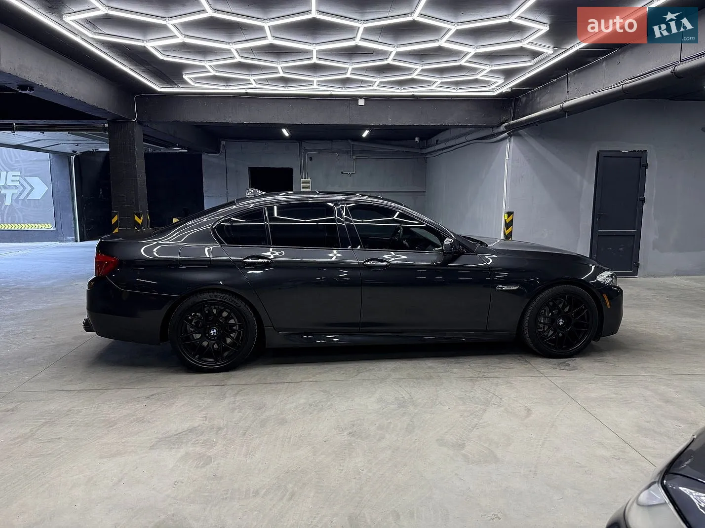 2013 BMW 5er - мініатюра 8