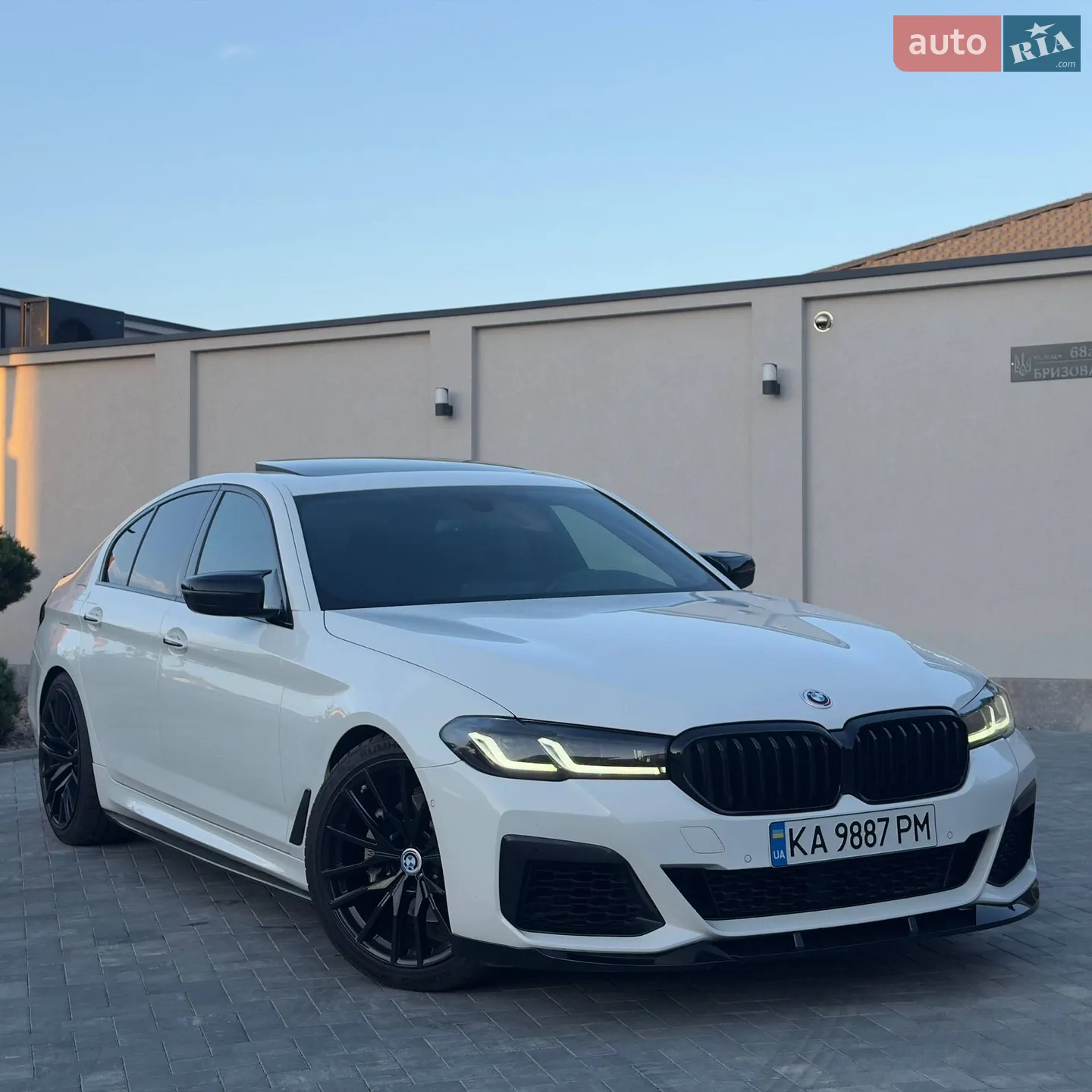2017 BMW 5er - мініатюра 9