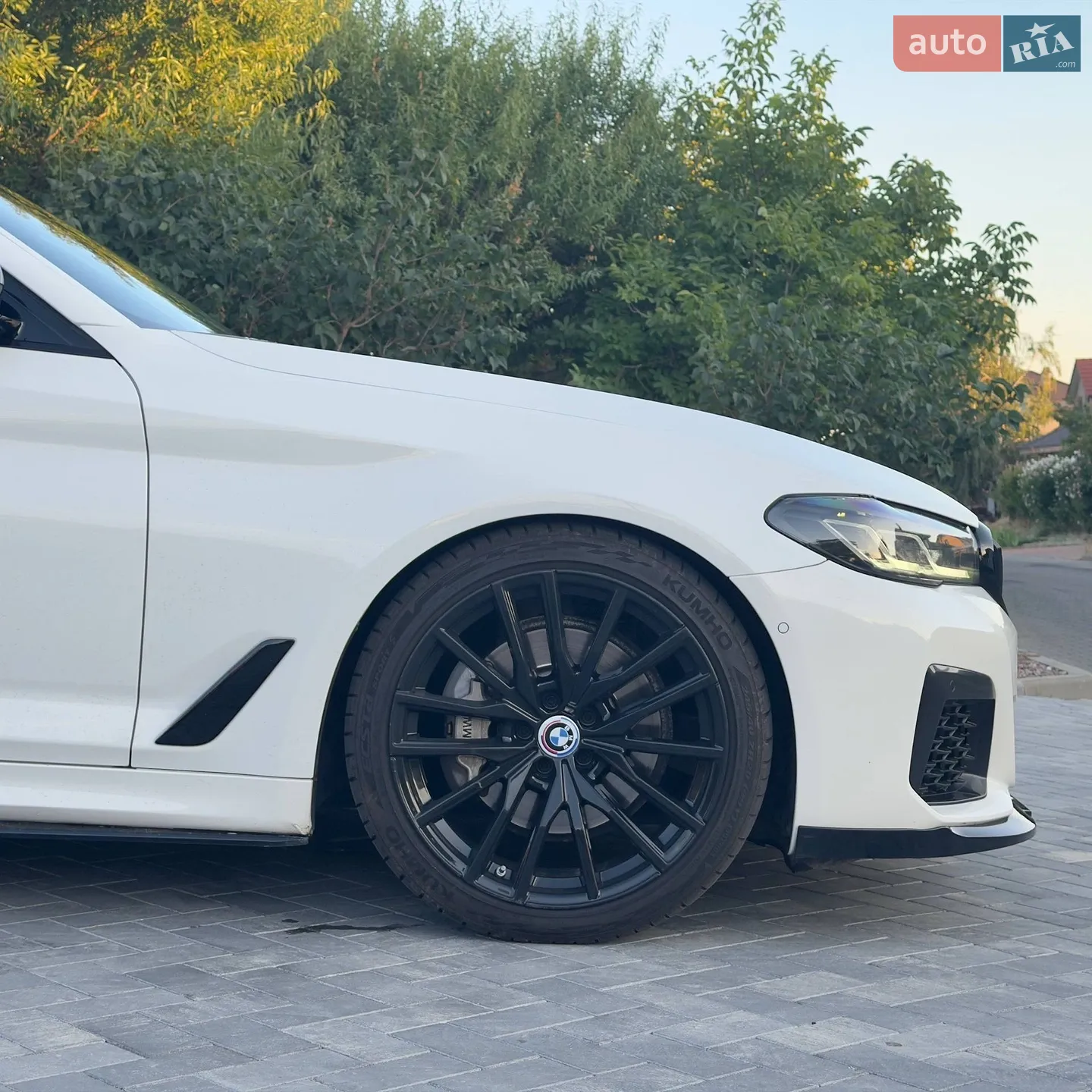 2017 BMW 5er - мініатюра 5