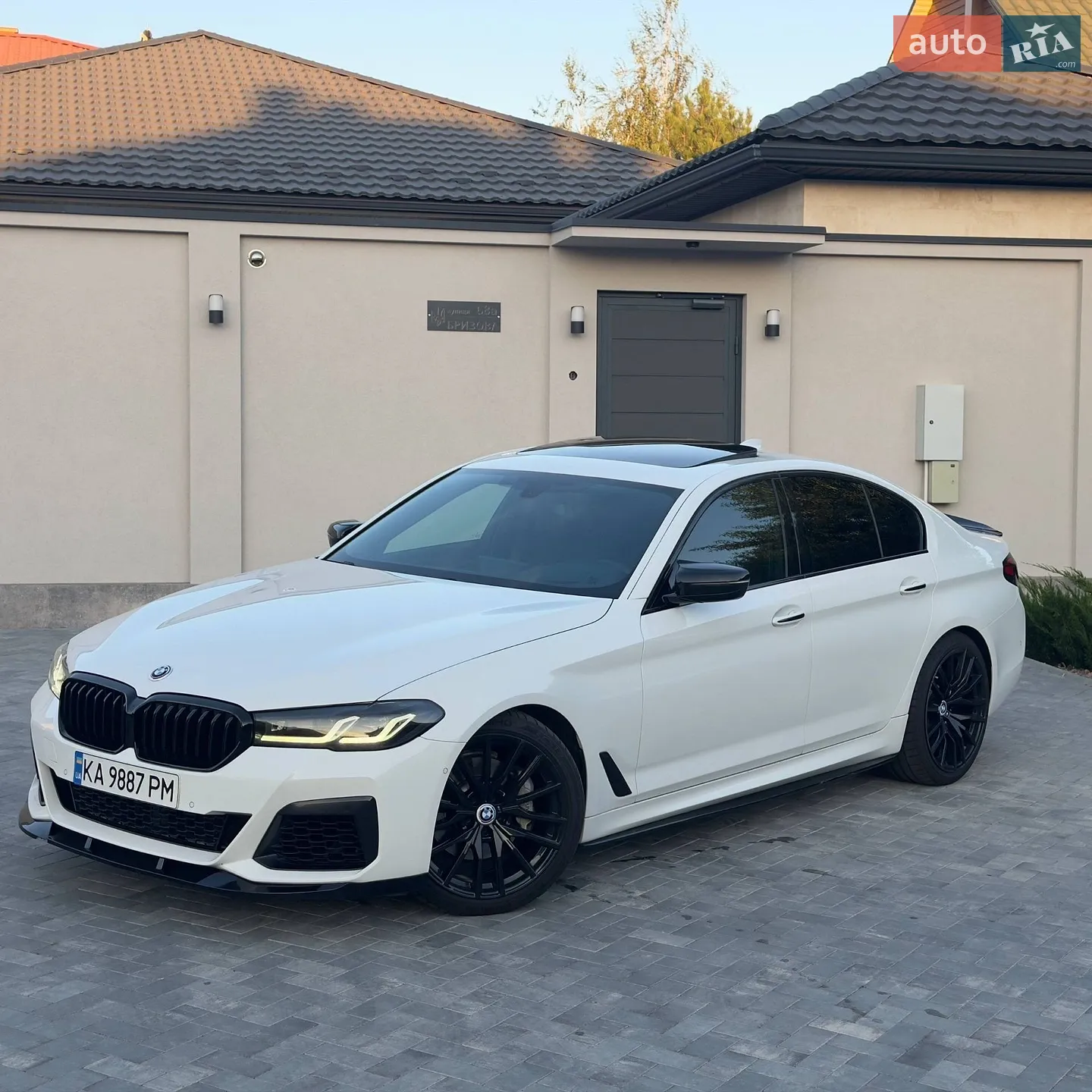 2017 BMW 5er - мініатюра 12