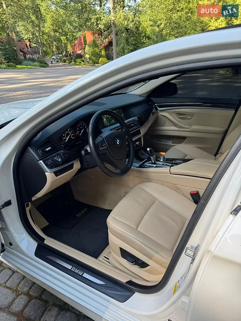 2012 BMW 5er - мініатюра 10