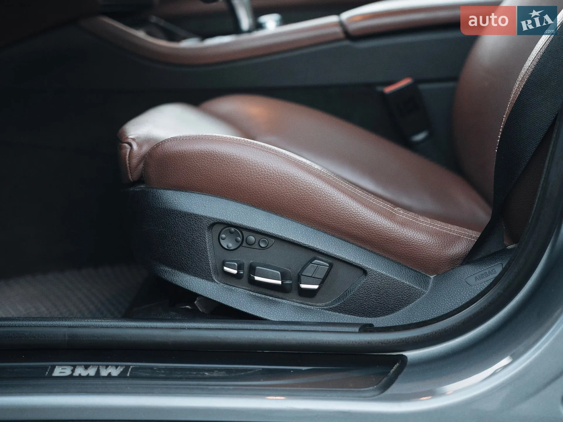 2012 BMW 5er - мініатюра 15