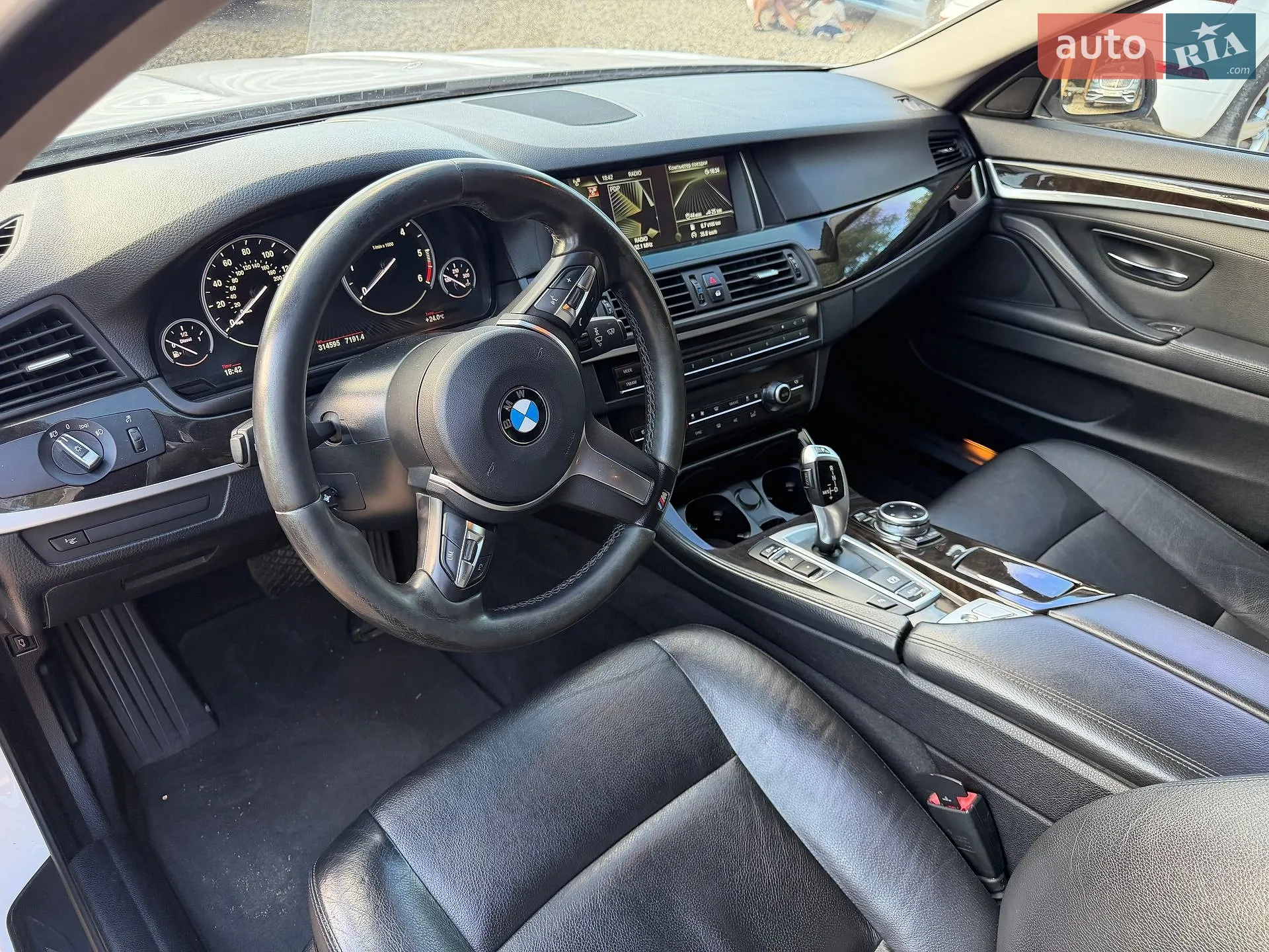 2014 BMW 5er - мініатюра 6