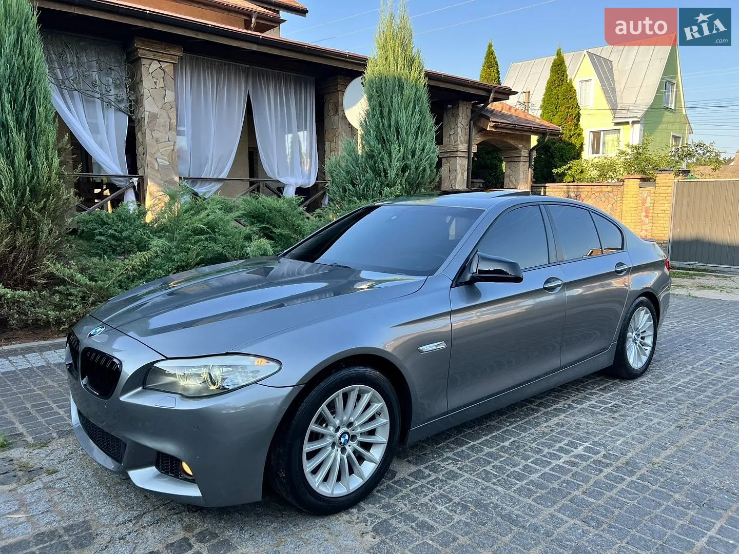 2011 BMW 5er - мініатюра 7