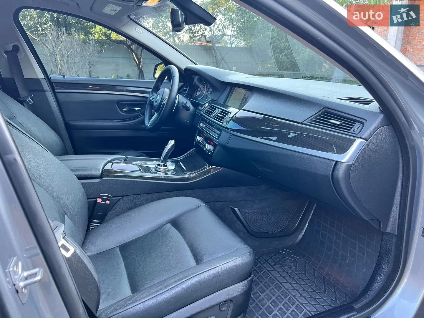 2011 BMW 5er - мініатюра 24