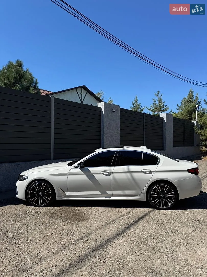 2020 BMW 5er - мініатюра 10