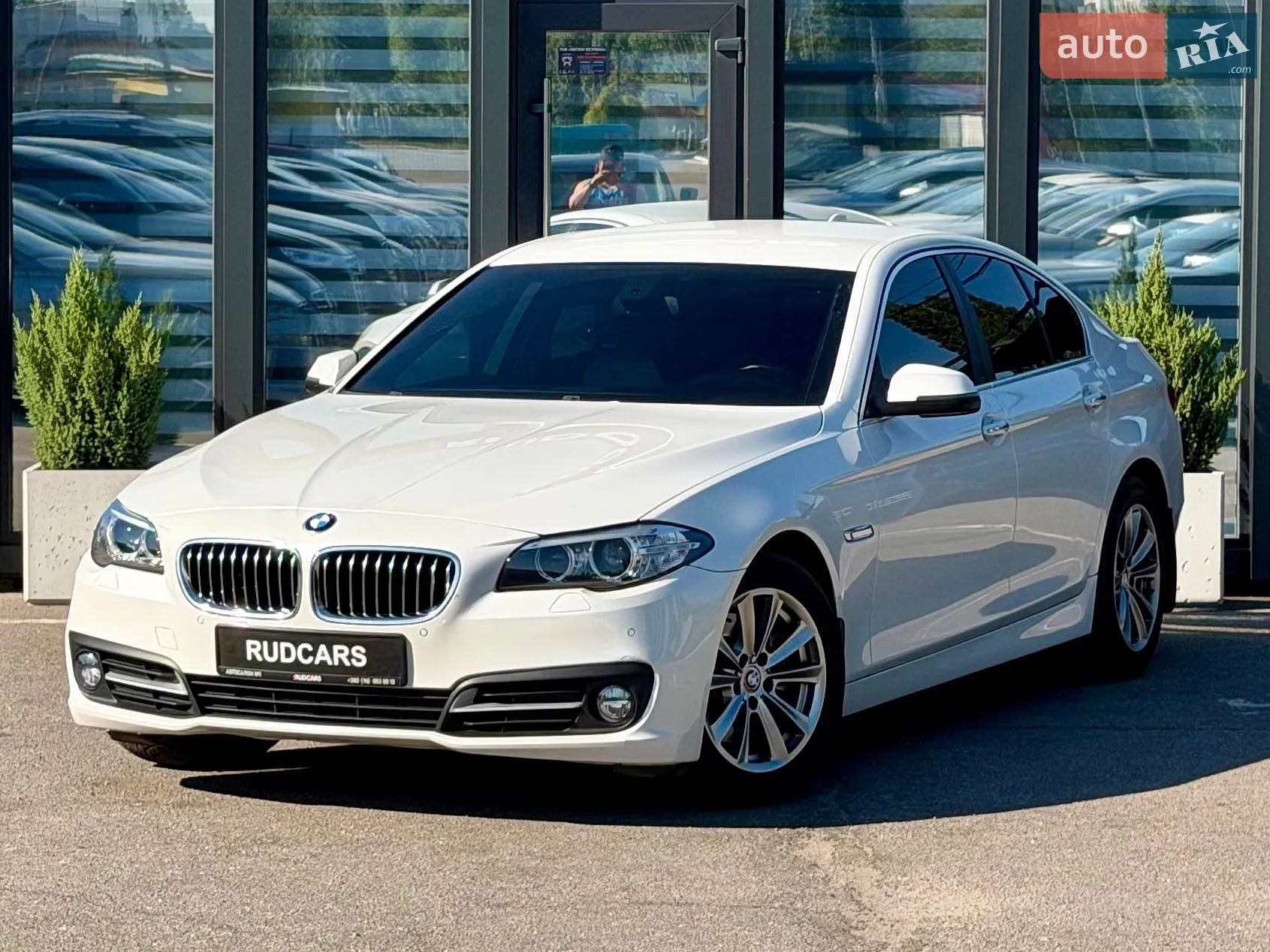 2016 BMW 5er - фото 1
