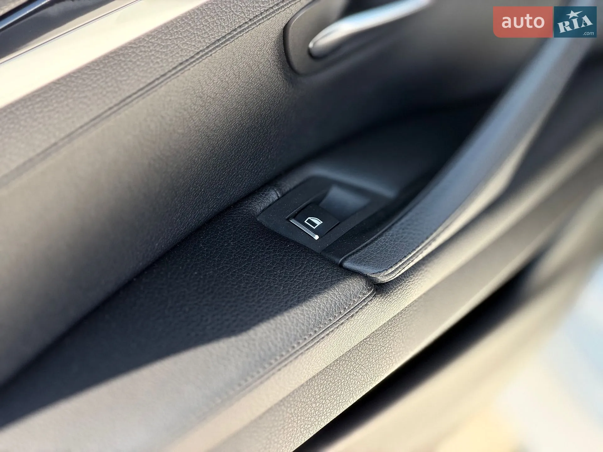 2016 BMW 5er - мініатюра 14