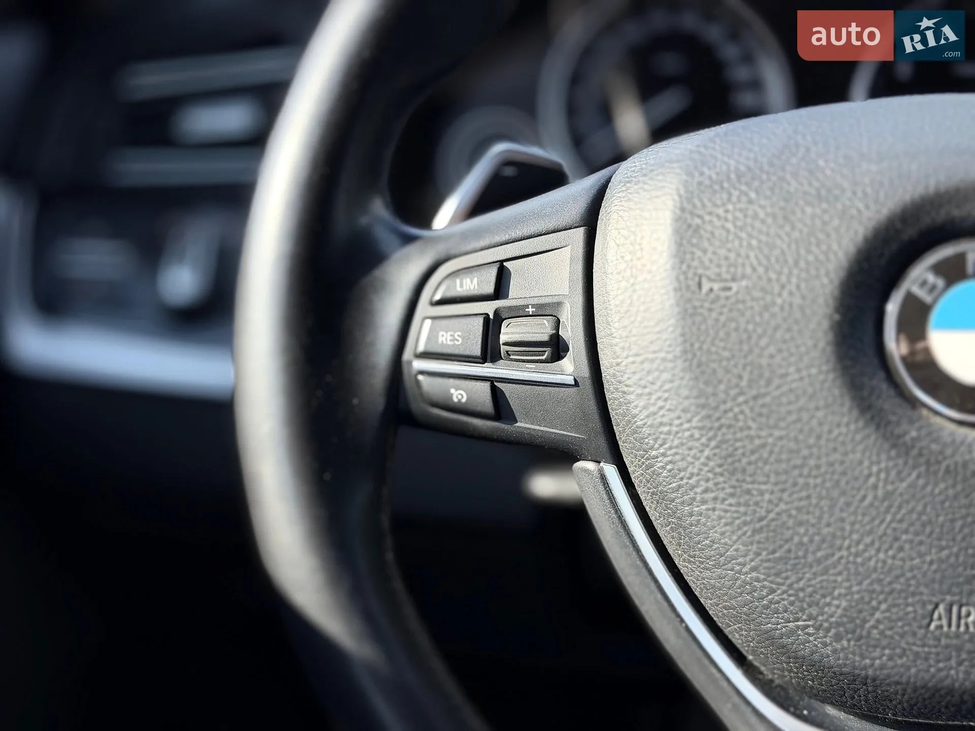 2016 BMW 5er - мініатюра 39