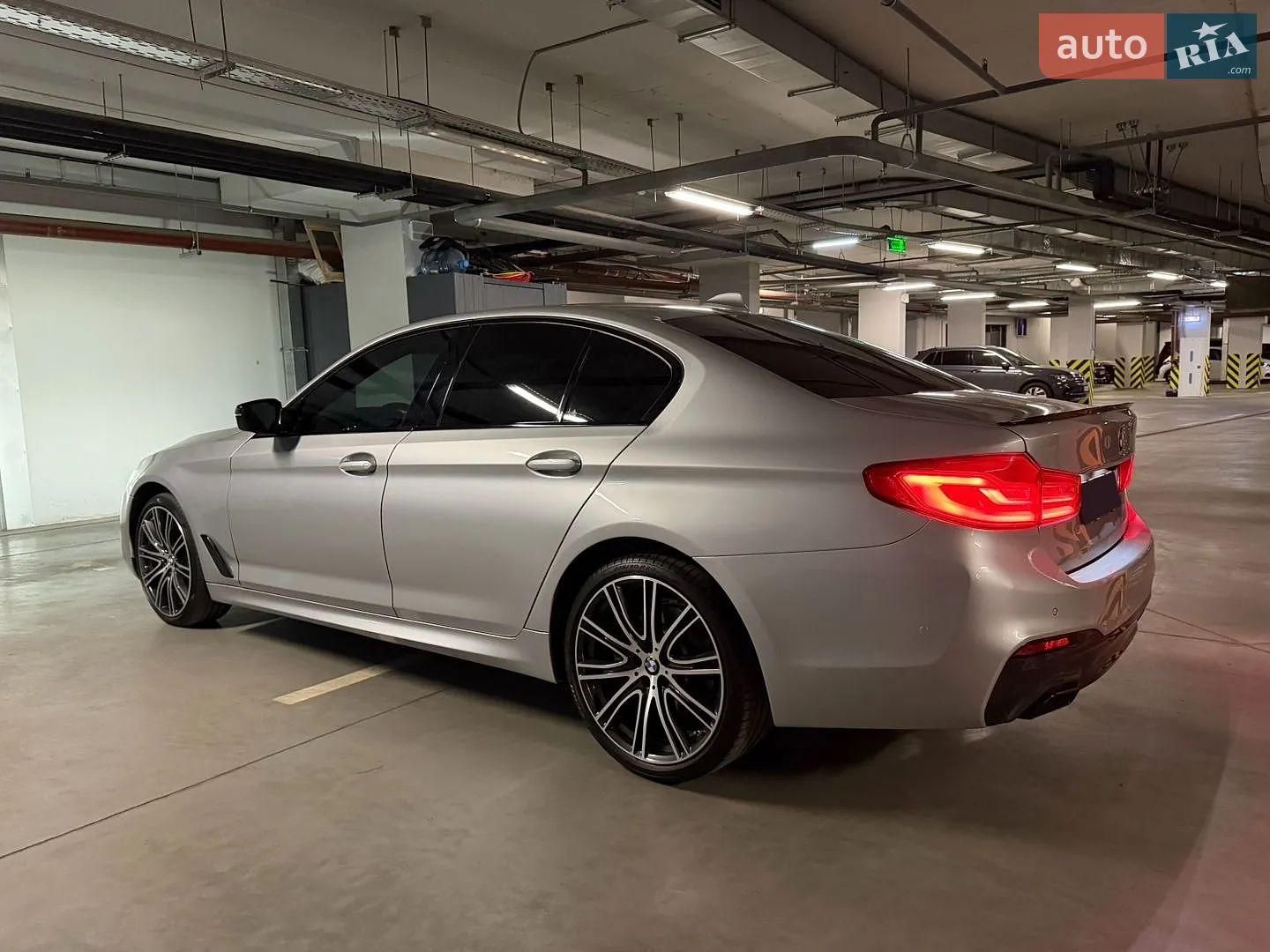 2019 BMW 5er - фото 1