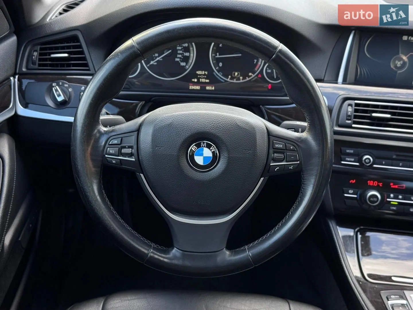 2014 BMW 5er - мініатюра 6