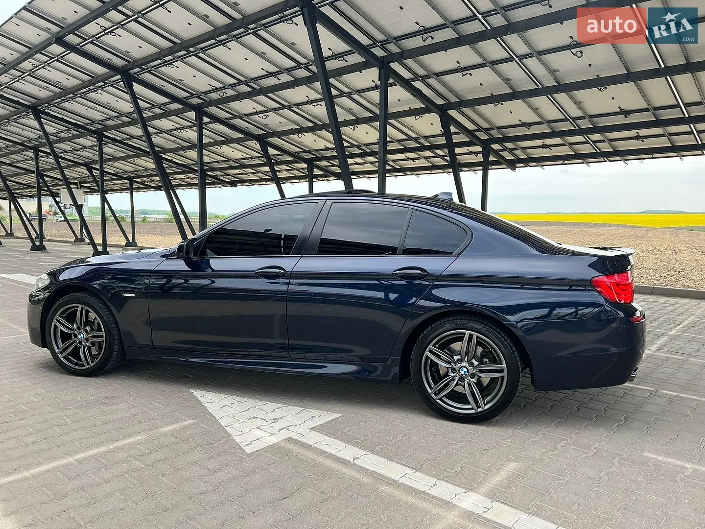 2010 BMW 5er - мініатюра 4