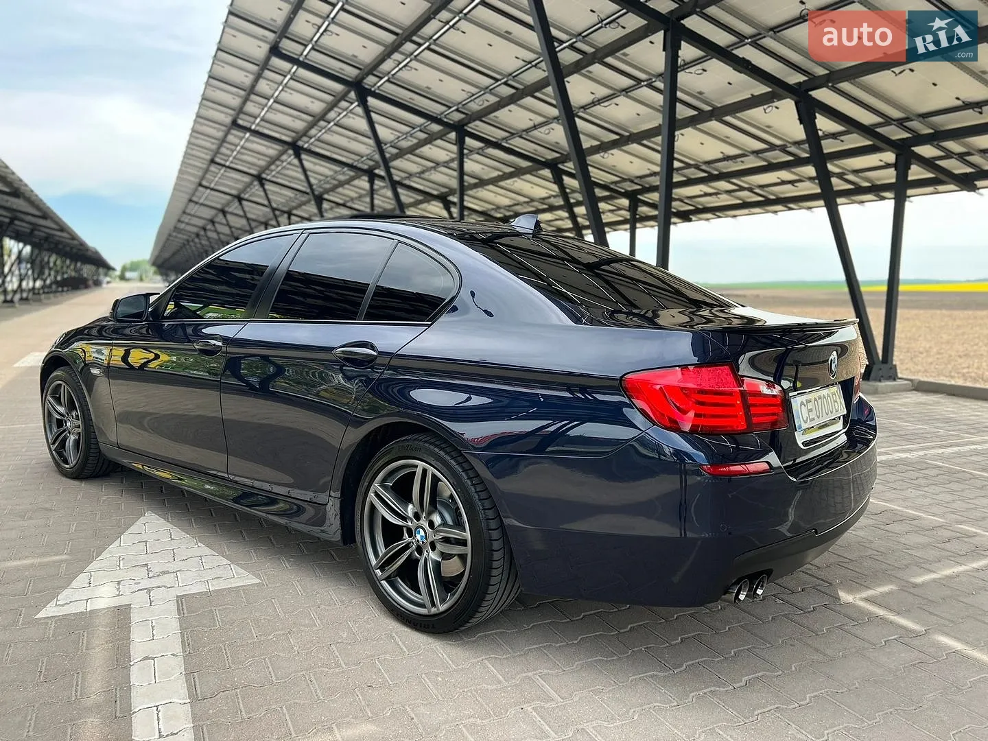 2010 BMW 5er - мініатюра 3
