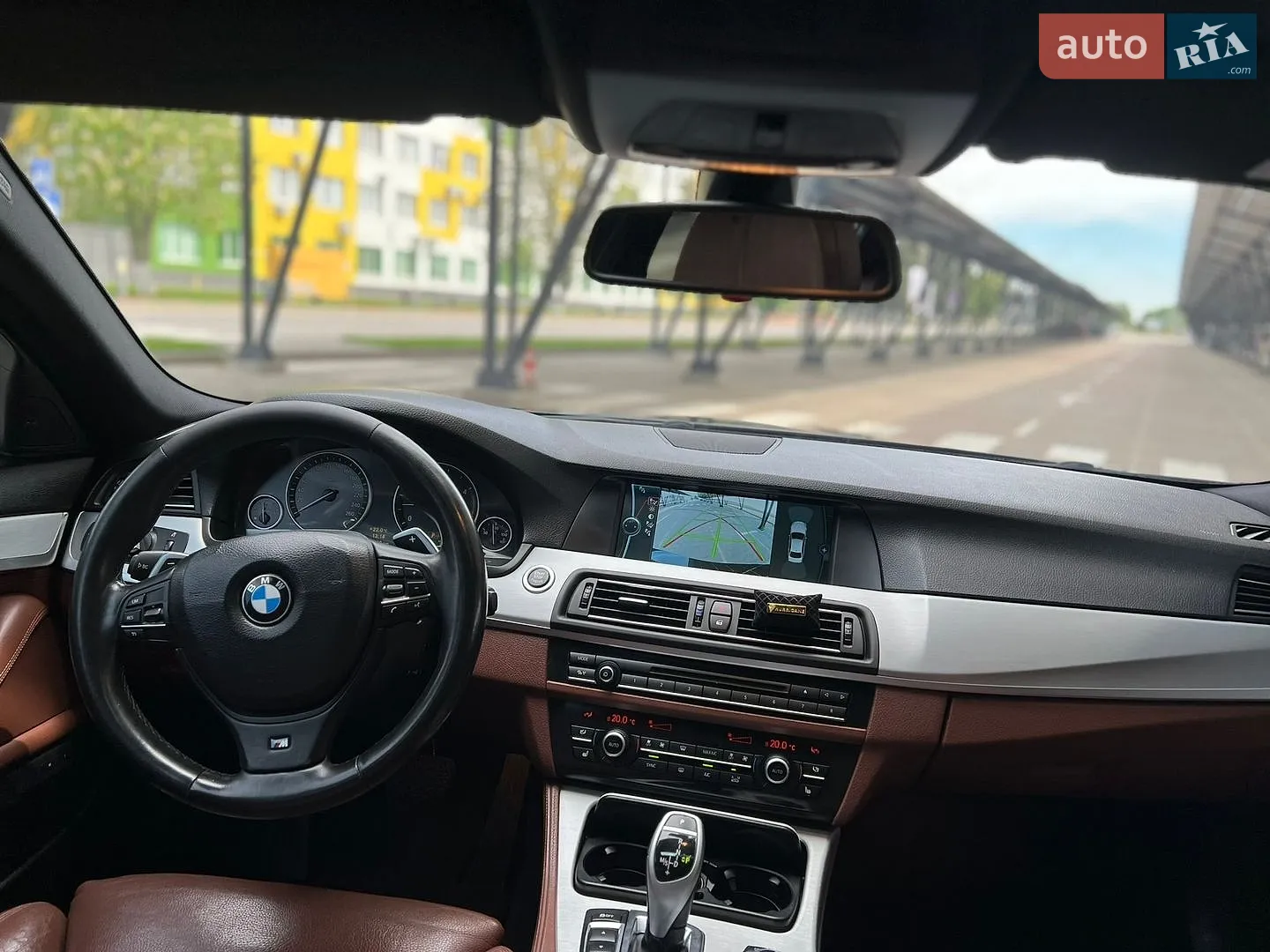 2010 BMW 5er - мініатюра 15