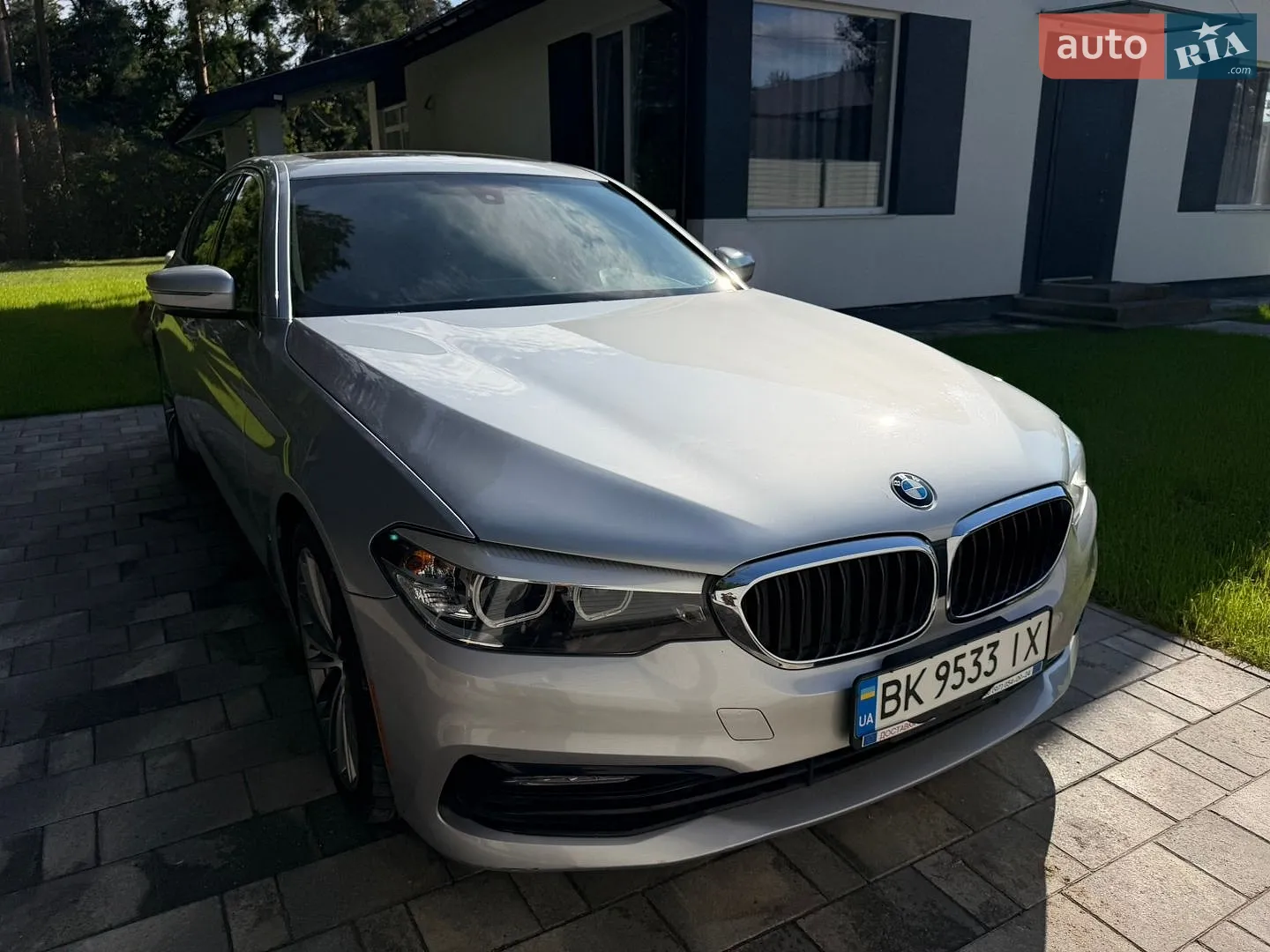 2017 BMW 5er - мініатюра 2
