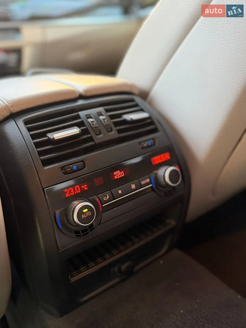 2011 BMW 5er - мініатюра 22