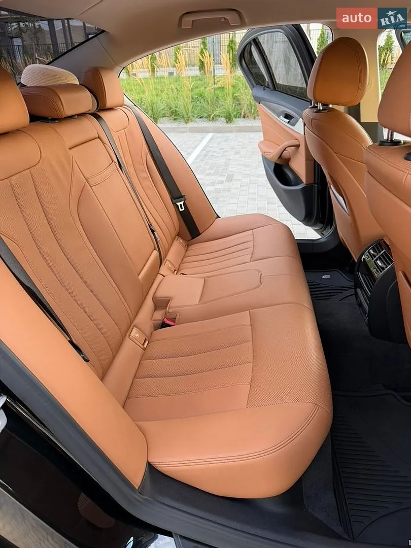 2020 BMW 5er - мініатюра 12