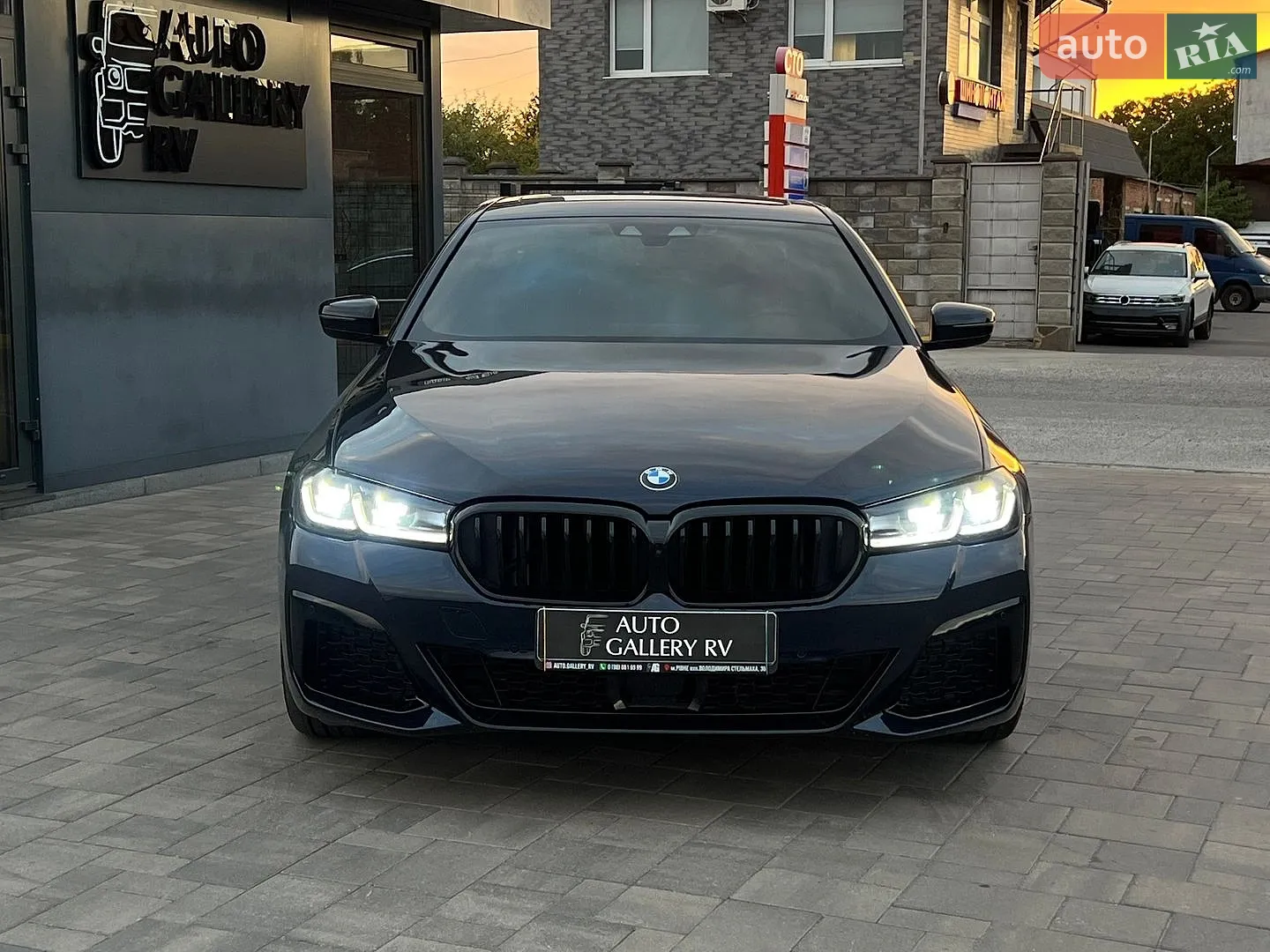 2017 BMW 5er - мініатюра 5
